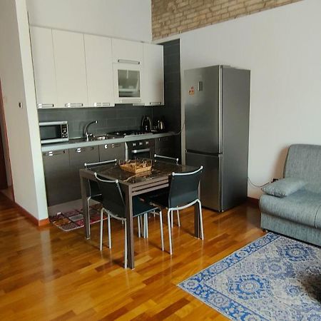 Urban 34 Apartment Treviso Bagian luar foto